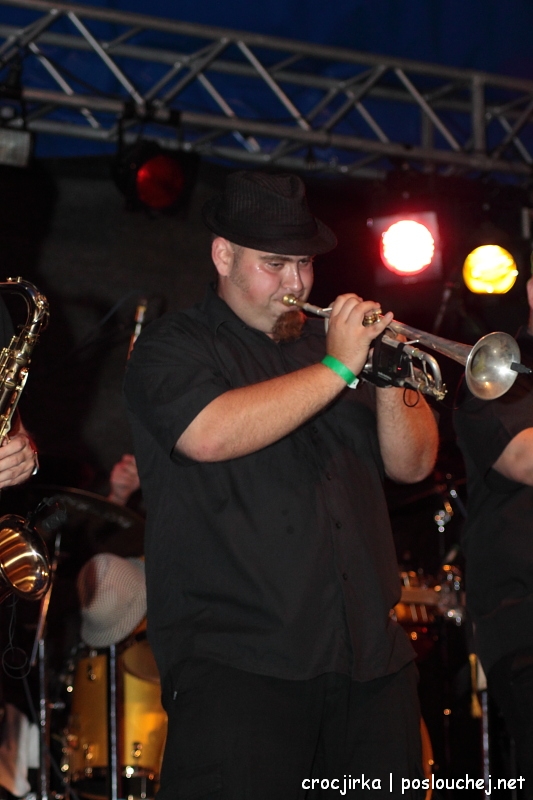 koncert: 100 ZVÍŘAT - Čtvrtek 1. 9. 2011