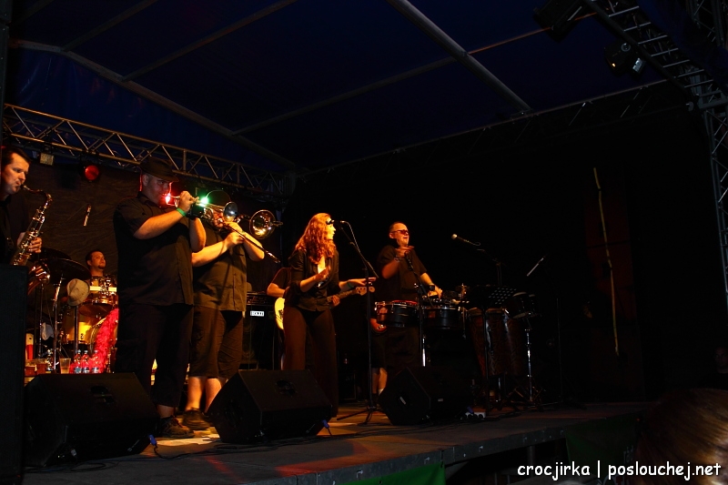 koncert: 100 ZVÍŘAT - Čtvrtek 1. 9. 2011