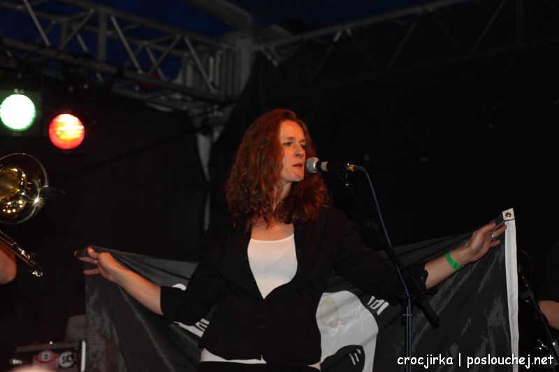 koncert: 100 ZVÍŘAT - Čtvrtek 1. 9. 2011