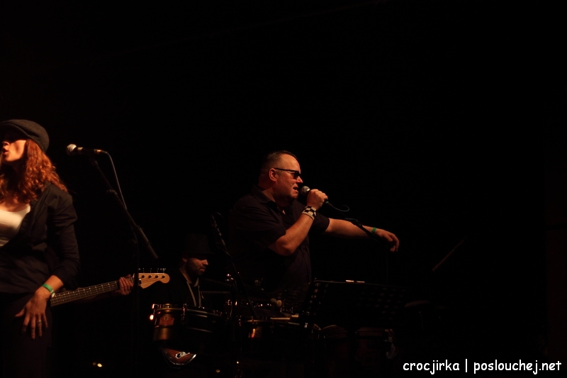 koncert: 100 ZVÍŘAT - Čtvrtek 1. 9. 2011