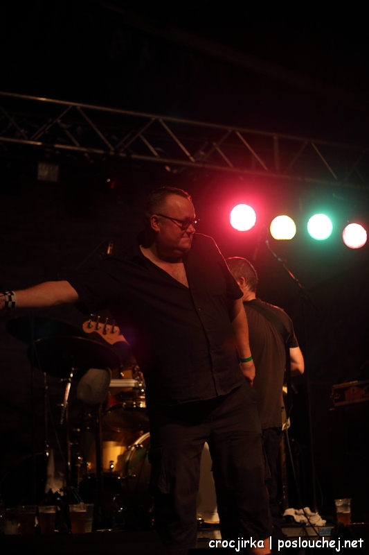 koncert: 100 ZVÍŘAT - Čtvrtek 1. 9. 2011