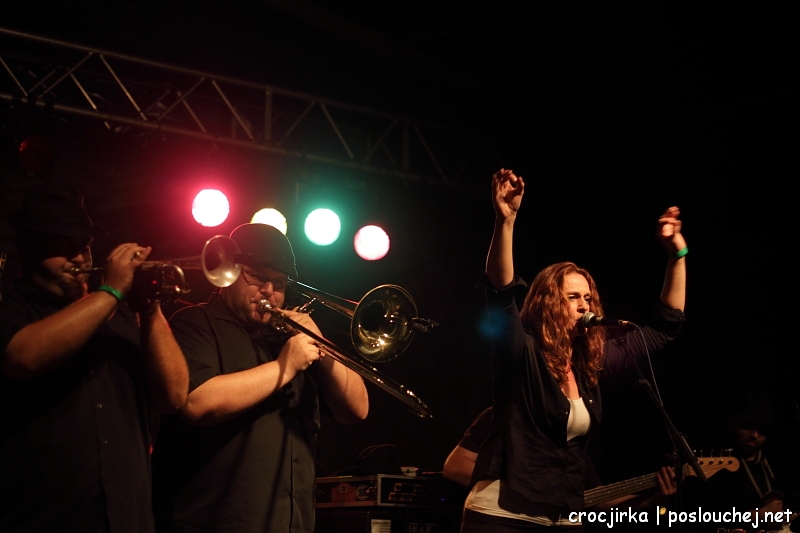 koncert: 100 ZVÍŘAT - Čtvrtek 1. 9. 2011