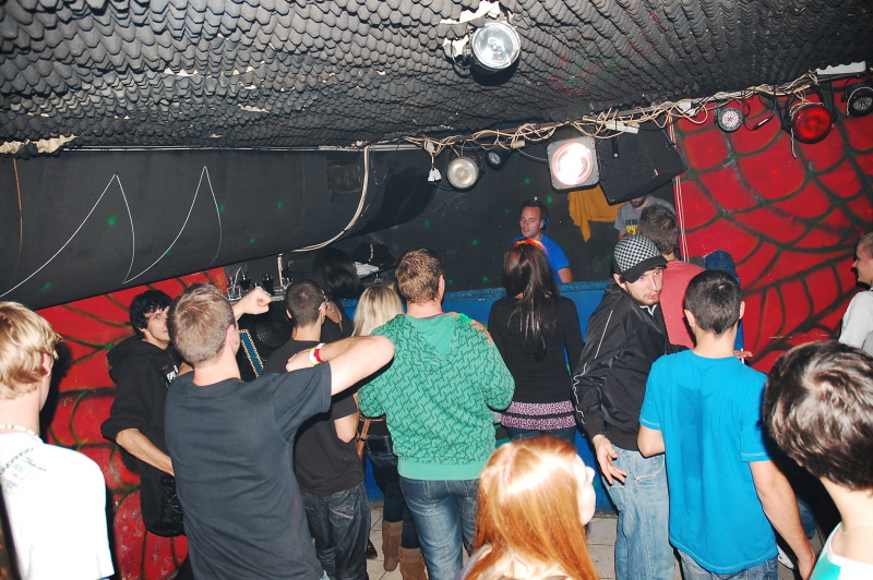 CALLING VIBES - Sobota 29. 10. 2011