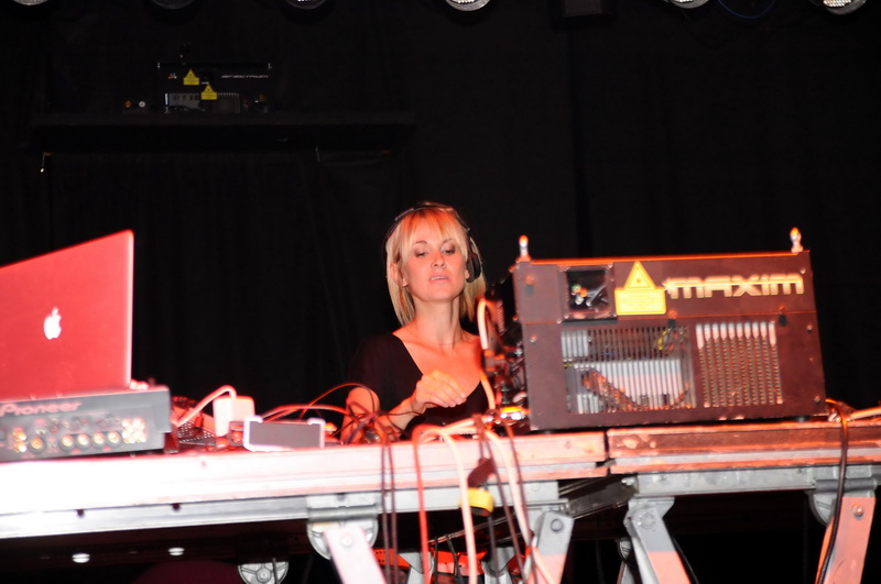 ANITIA 2 - Pátek 7. 10. 2011
