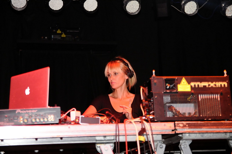 ANITIA 2 - Pátek 7. 10. 2011