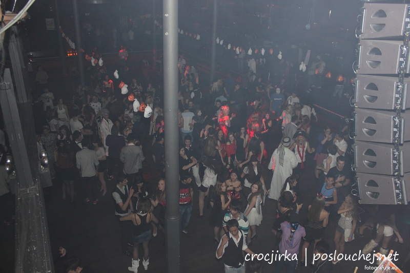BLOODY SEXY HALLOWEEKEND 2011 - Pátek 28. 10. 2011