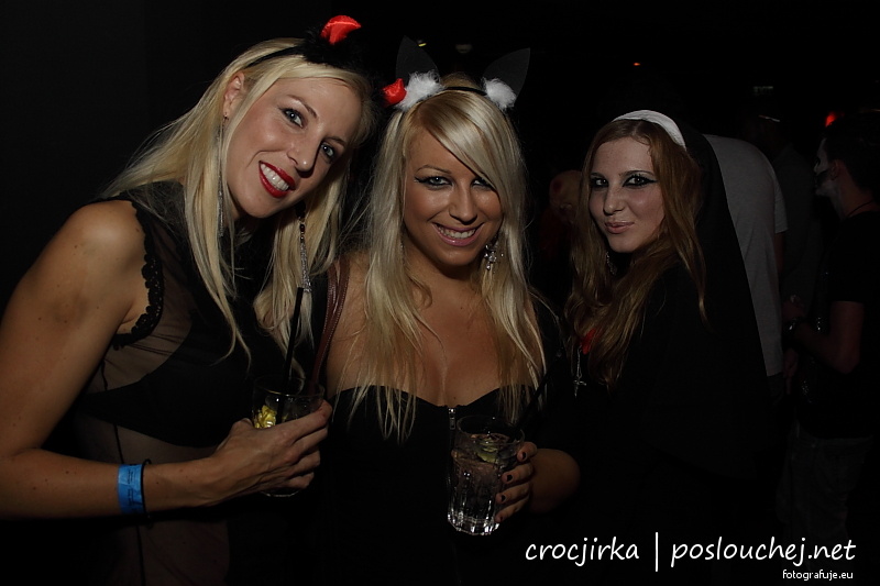 BLOODY SEXY HALLOWEEKEND 2011 - Pátek 28. 10. 2011