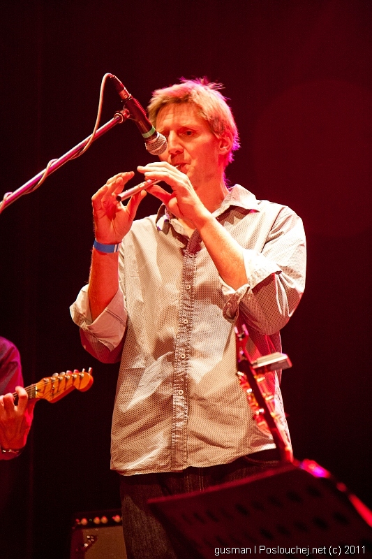 koncert: VLADIMÍR MIŠÍK & ETC + hosté - Pondělí 31. 10. 2011