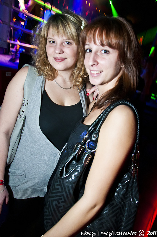 DECADANCE – BACK TO CZECH! - Pátek 4. 11. 2011