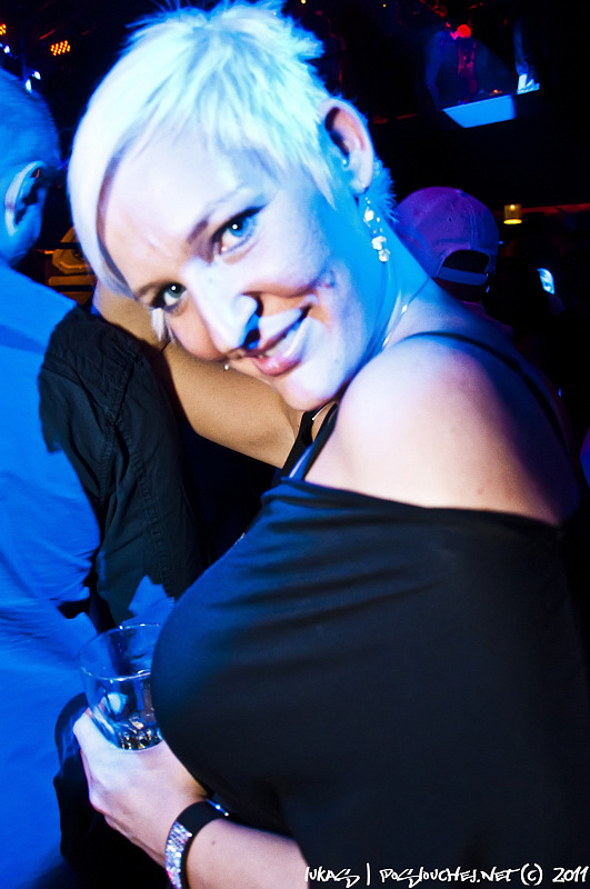DECADANCE – BACK TO CZECH! - Pátek 4. 11. 2011