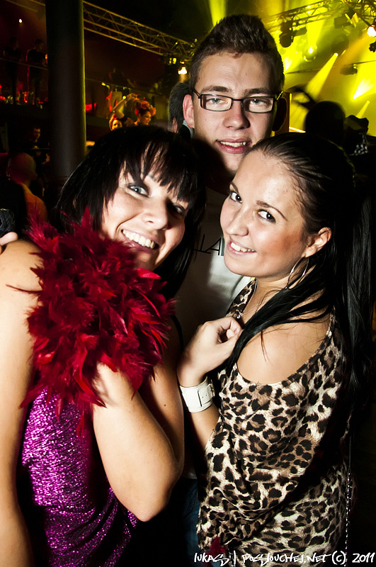 DECADANCE – BACK TO CZECH! - Pátek 4. 11. 2011