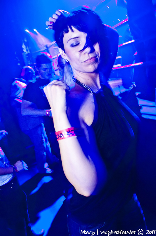DECADANCE – BACK TO CZECH! - Pátek 4. 11. 2011