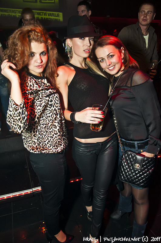 DECADANCE – BACK TO CZECH! - Pátek 4. 11. 2011