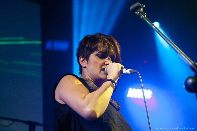 KOSHEEN LIVE - Středa 9. 11. 2011