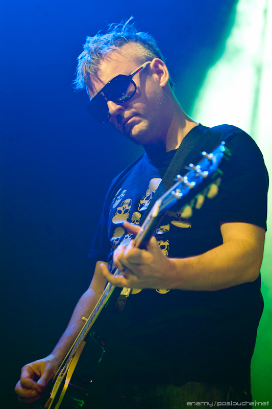 KOSHEEN LIVE - Středa 9. 11. 2011