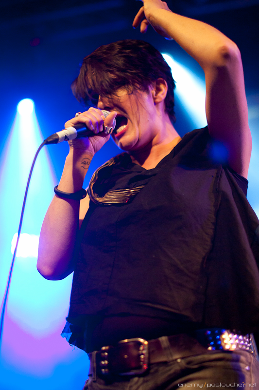 KOSHEEN LIVE - Středa 9. 11. 2011
