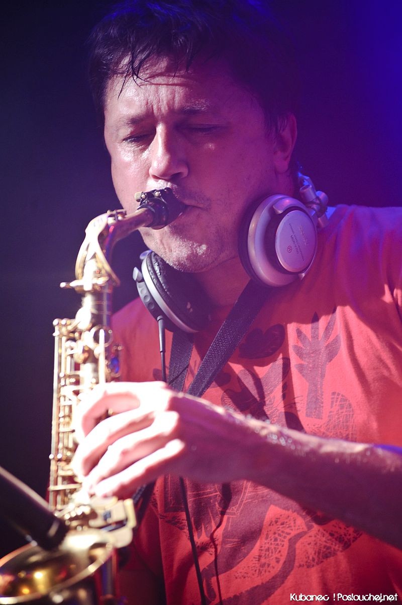 MOVE FESTIVAL  - Úterý 8. 11. 2011