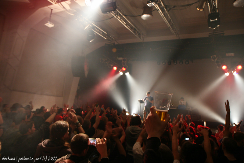 DUB FX & Flower - Pátek 11. 11. 2011