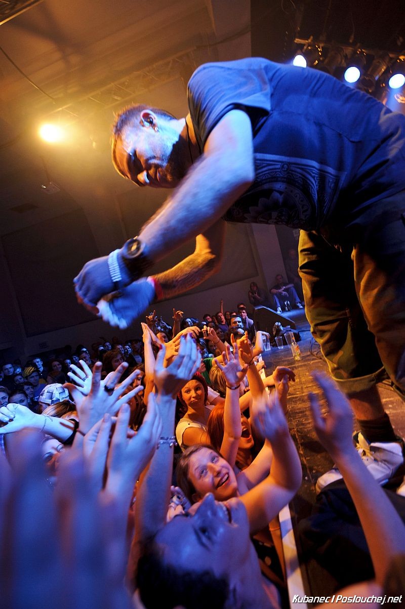 DUB FX & Flower - Pátek 11. 11. 2011