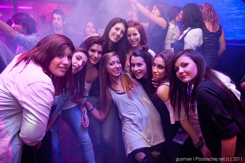Play - 24.11.11