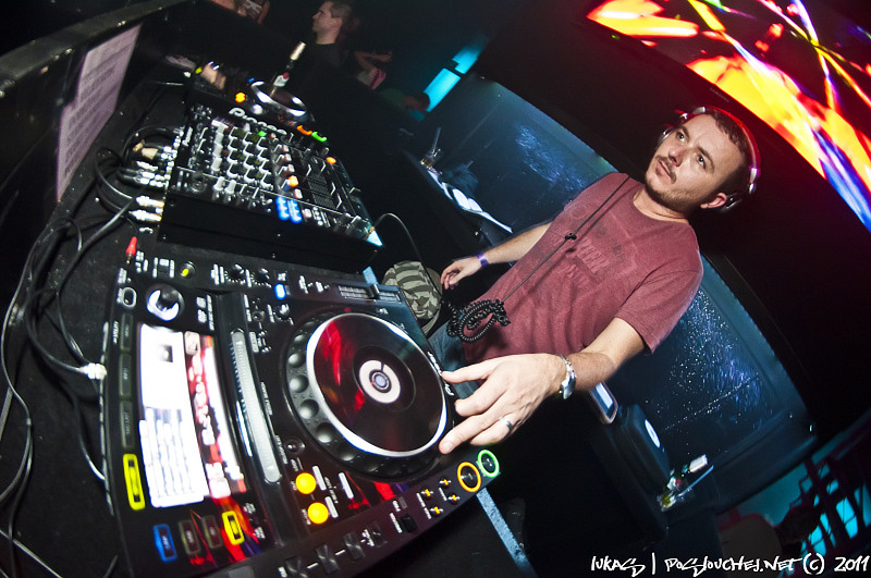 IMPRESS & REVIS B*DAY  - Sobota 3. 12. 2011