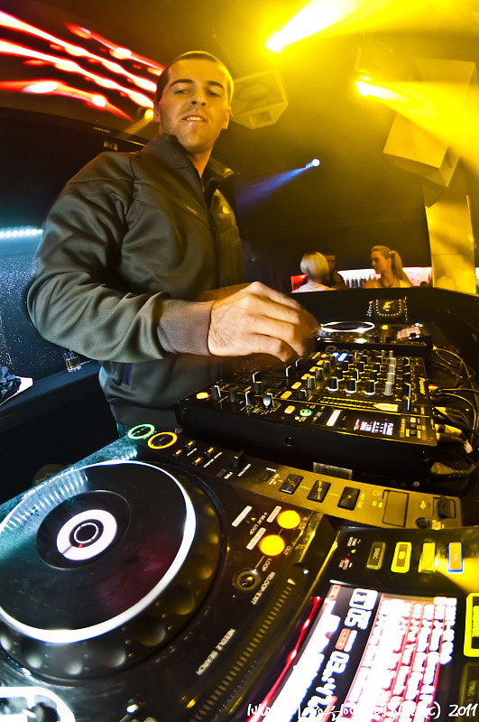 IMPRESS & REVIS B*DAY  - Sobota 3. 12. 2011