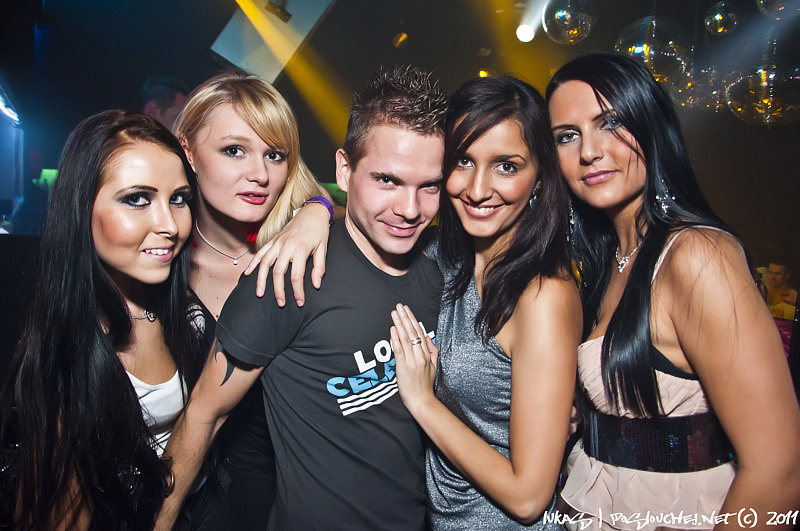 IMPRESS & REVIS B*DAY  - Sobota 3. 12. 2011