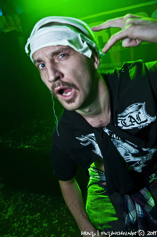 IMPRESS & REVIS B*DAY  - Sobota 3. 12. 2011