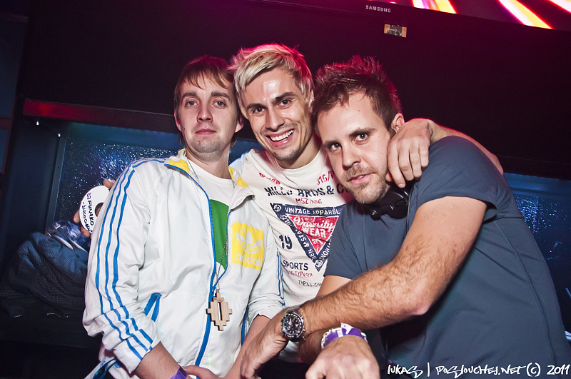 IMPRESS & REVIS B*DAY  - Sobota 3. 12. 2011
