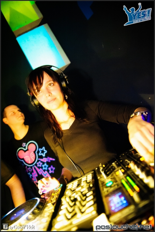 POPOF: FIRST TIME IN PRAGUE! - Pátek 27. 1. 2012