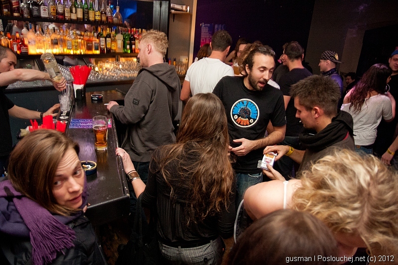 POPOF: FIRST TIME IN PRAGUE! - Pátek 27. 1. 2012