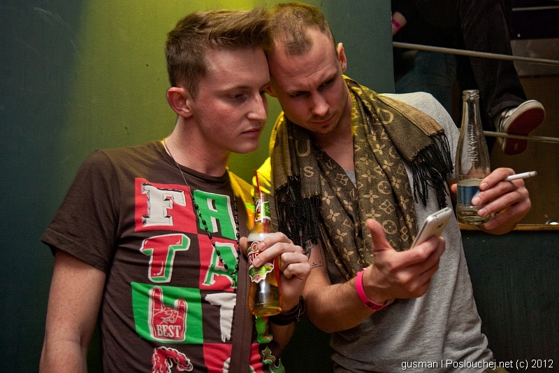 POPOF: FIRST TIME IN PRAGUE! - Pátek 27. 1. 2012