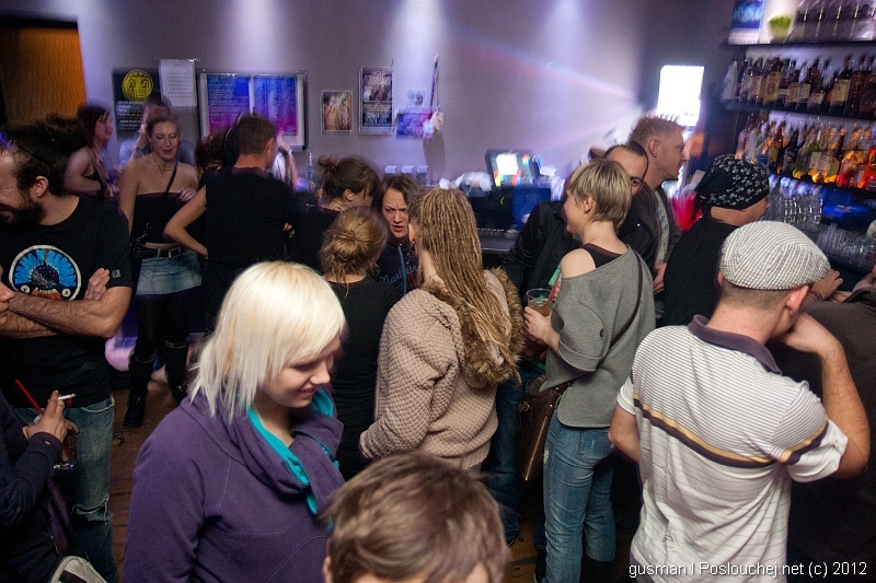 POPOF: FIRST TIME IN PRAGUE! - Pátek 27. 1. 2012