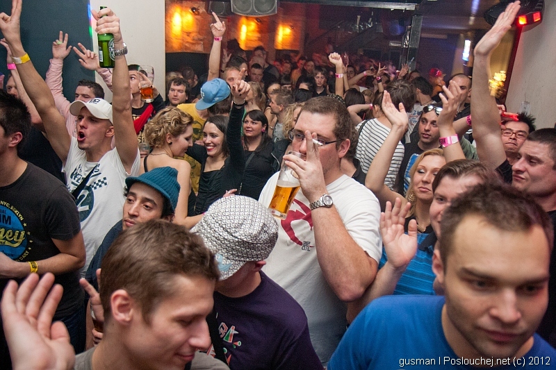 POPOF: FIRST TIME IN PRAGUE! - Pátek 27. 1. 2012