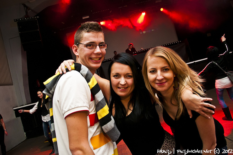 DJ SAN - KISS OF LIFE ALBUM RELEASE TOUR - Sobota 4. 2. 2012