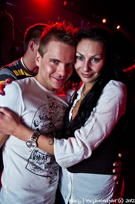 DJ SAN - KISS OF LIFE ALBUM RELEASE TOUR - Sobota 4. 2. 2012