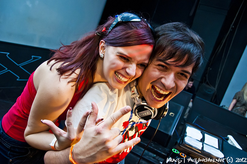 DJ SAN - KISS OF LIFE ALBUM RELEASE TOUR - Sobota 4. 2. 2012