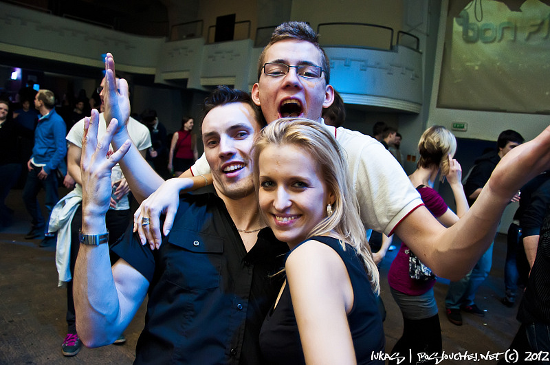 DJ SAN - KISS OF LIFE ALBUM RELEASE TOUR - Sobota 4. 2. 2012