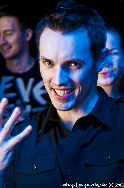DJ SAN - KISS OF LIFE ALBUM RELEASE TOUR - Sobota 4. 2. 2012