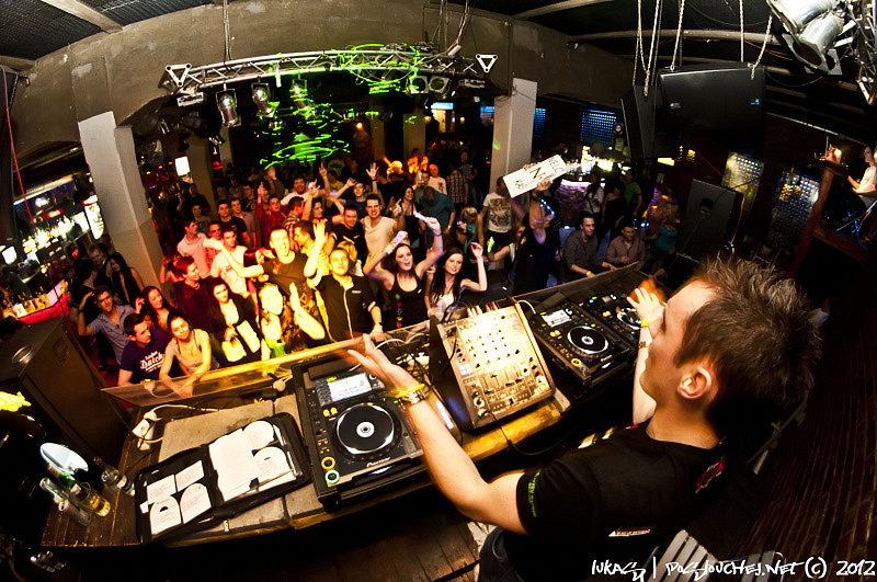 CRYSTAL PRESENTS MARCEL WOODS  - Sobota 18. 2. 2012