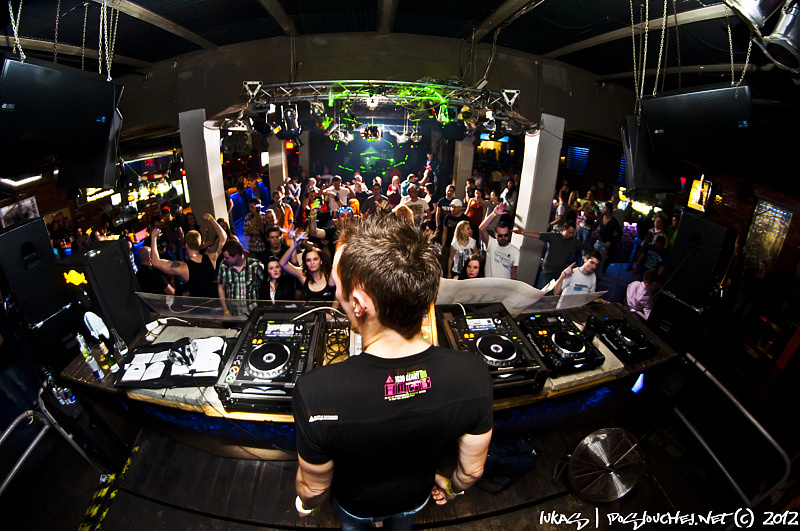CRYSTAL PRESENTS MARCEL WOODS  - Sobota 18. 2. 2012
