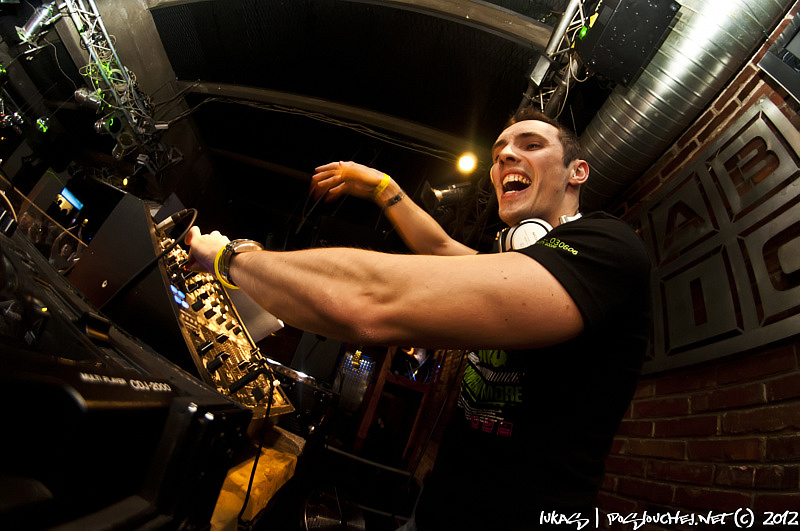 CRYSTAL PRESENTS MARCEL WOODS  - Sobota 18. 2. 2012