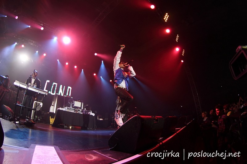 LMFAO - Pátek 24. 2. 2012