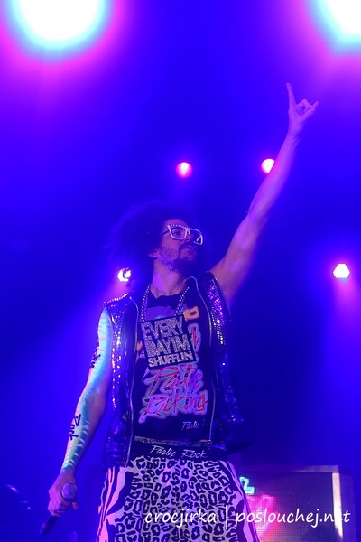 LMFAO - Pátek 24. 2. 2012