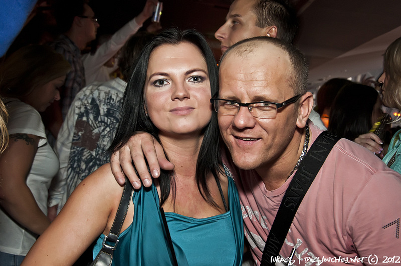 TAKE OVER - Pátek 2. 3. 2012
