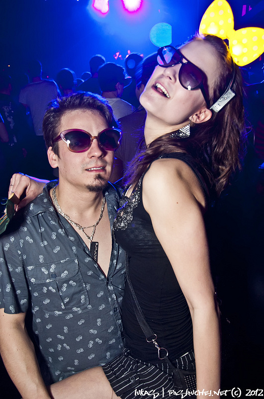 TAKE OVER - Pátek 2. 3. 2012