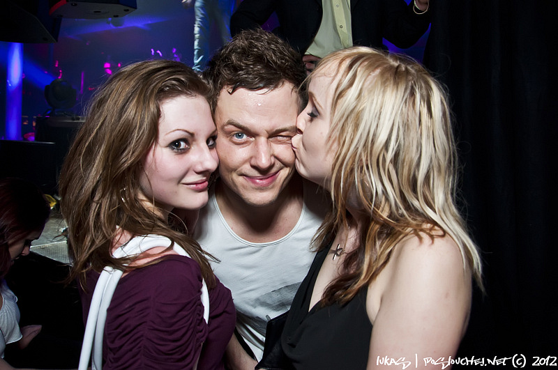 TAKE OVER - Pátek 2. 3. 2012