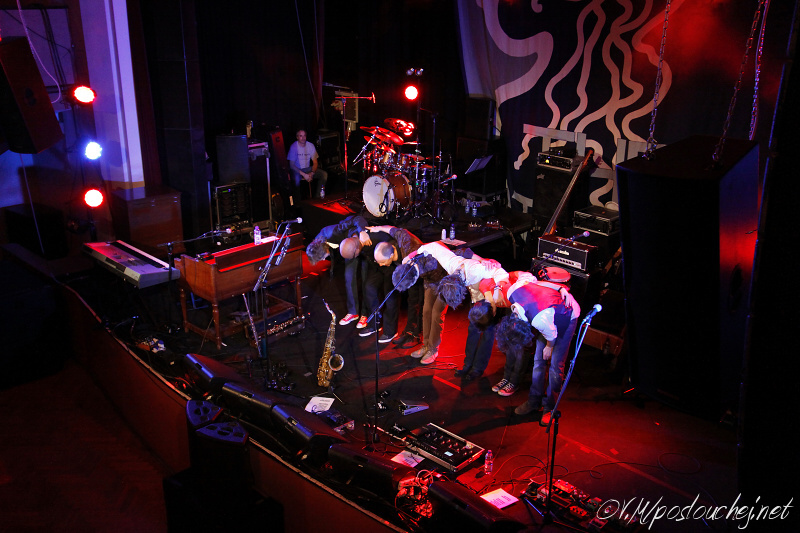 koncert: THE STRAITS - Středa 14. 3. 2012