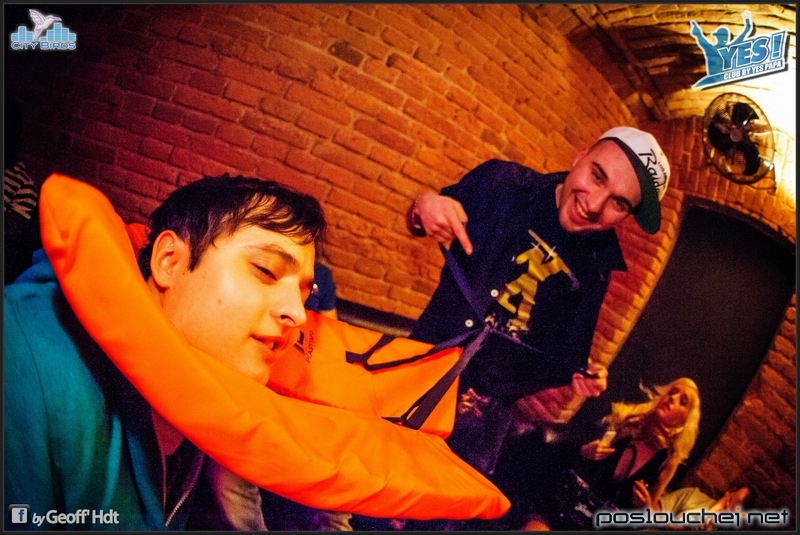 CITY BIRDS PRESENTS CRASH - Pátek 9. 3. 2012
