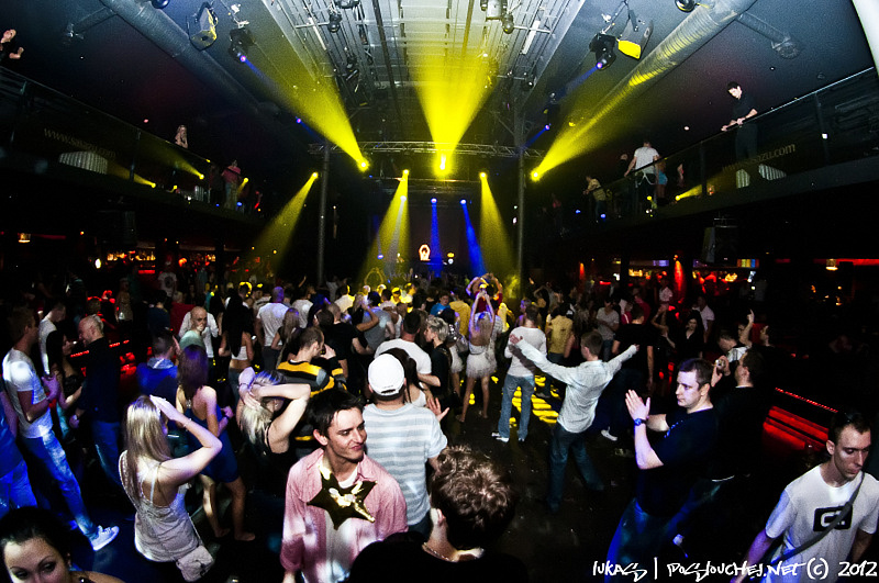 WONDERLAND CARNIVAL - Pátek 16. 3. 2012